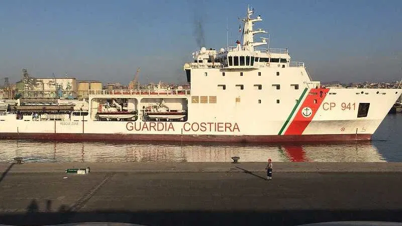 Nave Diciotti, il governo italiano dovrà risarcire un immigrato